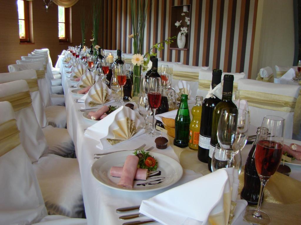 Wellness Hotel Spark Malacky Luaran gambar