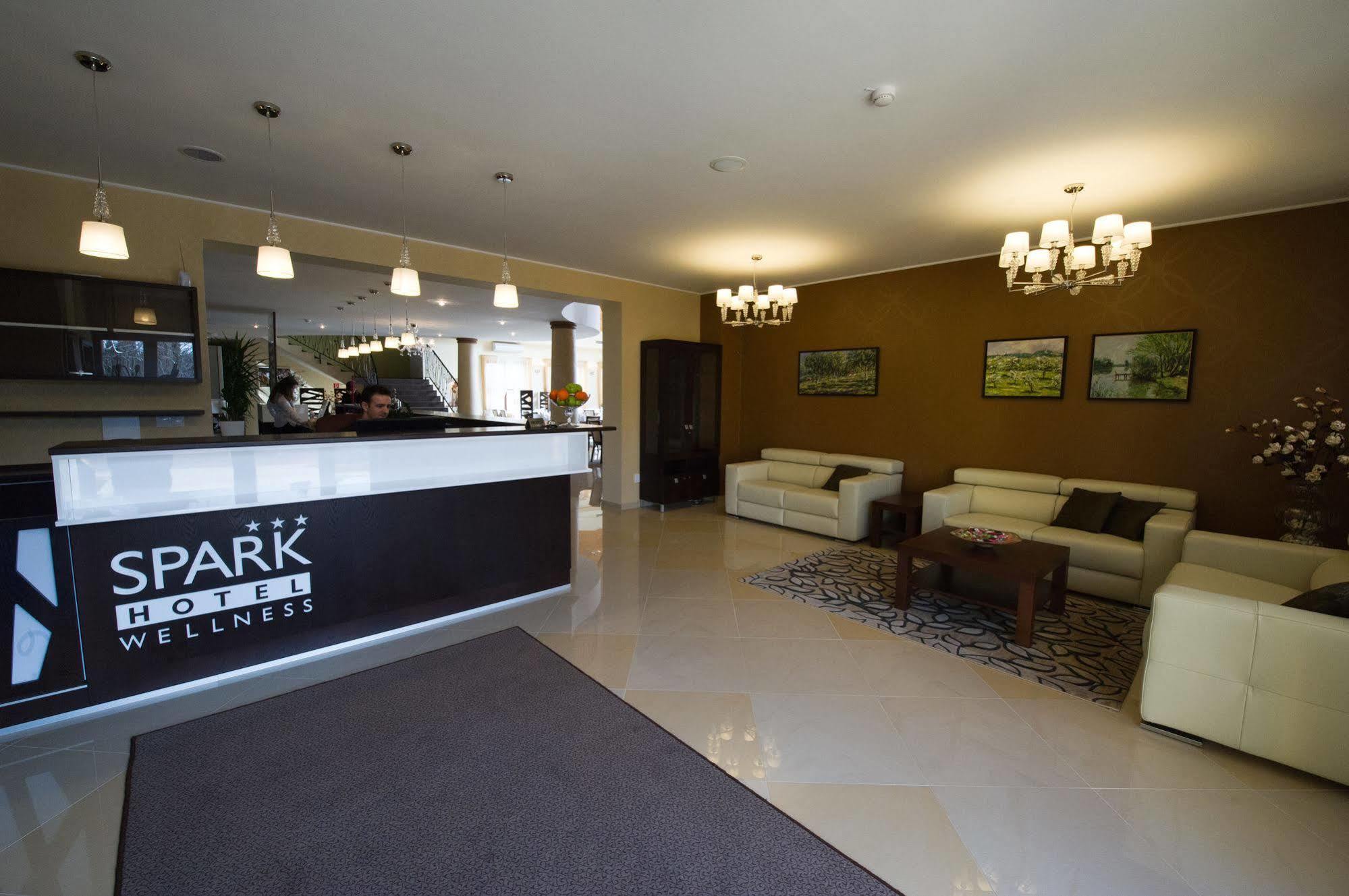 Wellness Hotel Spark Malacky Luaran gambar